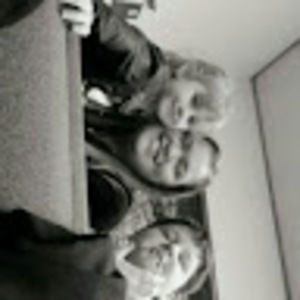 Meet your Posher, Abigail